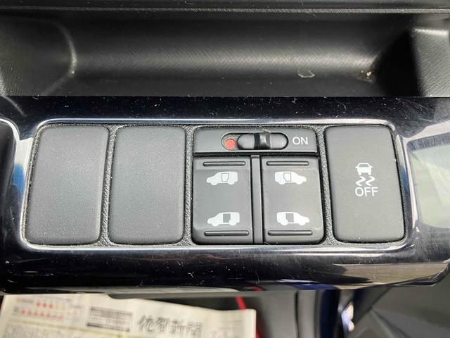 ステップワゴンスパーダ Ｚ　ＥＴＣ　バックカメラ　ナビ　ＴＶ　両側電動スライドドア　ＨＩＤ　スマートキー　電動格納ミラー　後席モニター　３列シート　ＣＶＴ　アルミホイール　ＣＤ　ＤＶＤ再生　盗難防止システム　衝突安全ボディ（7枚目）