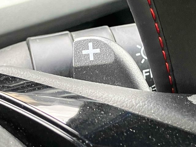 ステップワゴンスパーダ Ｚ　ＥＴＣ　バックカメラ　ナビ　ＴＶ　両側電動スライドドア　ＨＩＤ　スマートキー　電動格納ミラー　後席モニター　３列シート　ＣＶＴ　アルミホイール　ＣＤ　ＤＶＤ再生　盗難防止システム　衝突安全ボディ（44枚目）