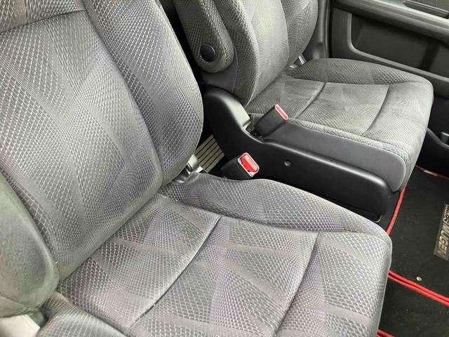 ステップワゴンスパーダ Ｚ　ＥＴＣ　バックカメラ　ナビ　ＴＶ　両側電動スライドドア　ＨＩＤ　スマートキー　電動格納ミラー　後席モニター　３列シート　ＣＶＴ　アルミホイール　ＣＤ　ＤＶＤ再生　盗難防止システム　衝突安全ボディ（52枚目）