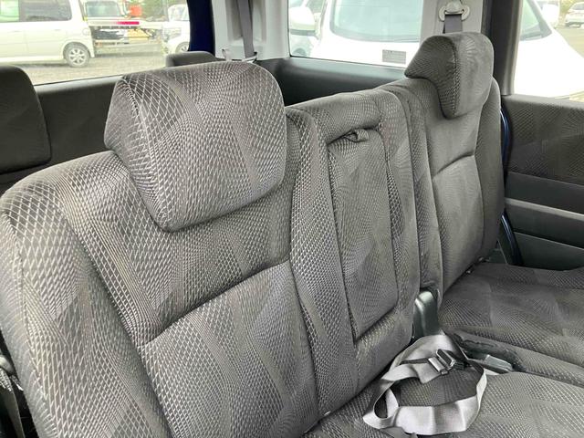 ステップワゴンスパーダ Ｚ　ＥＴＣ　バックカメラ　ナビ　ＴＶ　両側電動スライドドア　ＨＩＤ　スマートキー　電動格納ミラー　後席モニター　３列シート　ＣＶＴ　アルミホイール　ＣＤ　ＤＶＤ再生　盗難防止システム　衝突安全ボディ（55枚目）