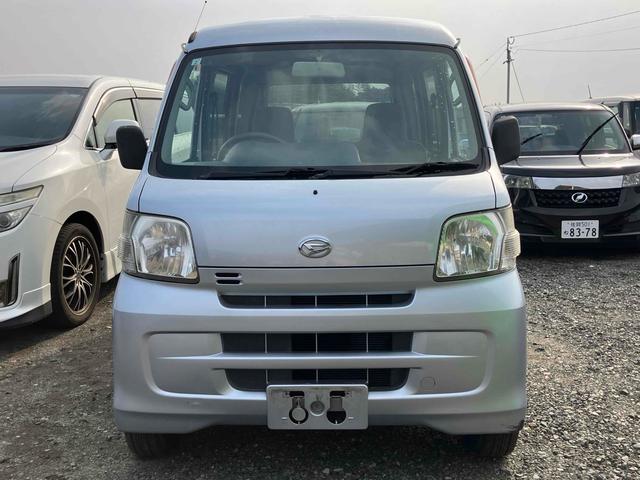 ハイゼットカーゴ 　４ＷＤ　ＭＴ　両側スライドドア　エアコン　パワーウィンドウ　運転席エアバッグ　助手席エアバッグ（3枚目）