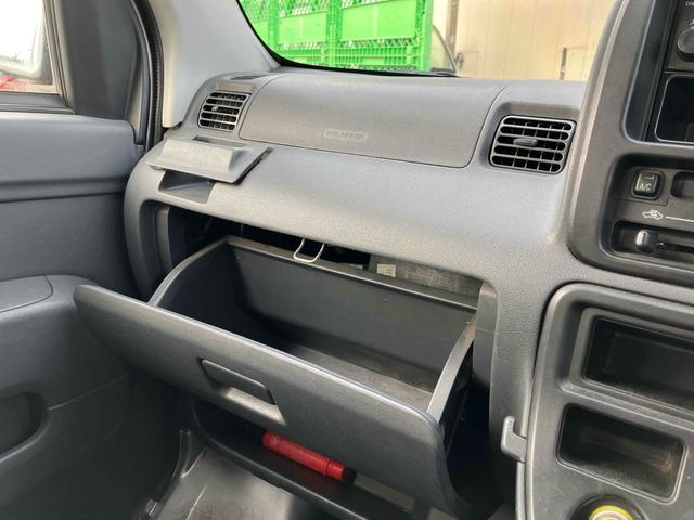 ハイゼットカーゴ 　４ＷＤ　ＭＴ　両側スライドドア　エアコン　パワーウィンドウ　運転席エアバッグ　助手席エアバッグ（21枚目）