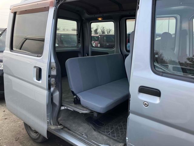 ハイゼットカーゴ 　４ＷＤ　ＭＴ　両側スライドドア　エアコン　パワーウィンドウ　運転席エアバッグ　助手席エアバッグ（39枚目）