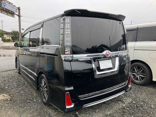 ヴォクシー ＺＳ　煌　ドライブレコーダー　ＥＴＣ　バックカメラ　ナビ　ＴＶ　両側電動スライドドア　オートライト　ＬＥＤヘッドランプ　スマートキー　アイドリングストップ　電動格納ミラー　後席モニター　３列シート　ＣＶＴ（19枚目）