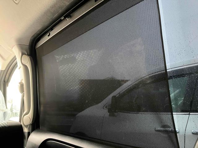 ヴォクシー ＺＳ　煌　ドライブレコーダー　ＥＴＣ　バックカメラ　ナビ　ＴＶ　両側電動スライドドア　オートライト　ＬＥＤヘッドランプ　スマートキー　アイドリングストップ　電動格納ミラー　後席モニター　３列シート　ＣＶＴ（52枚目）