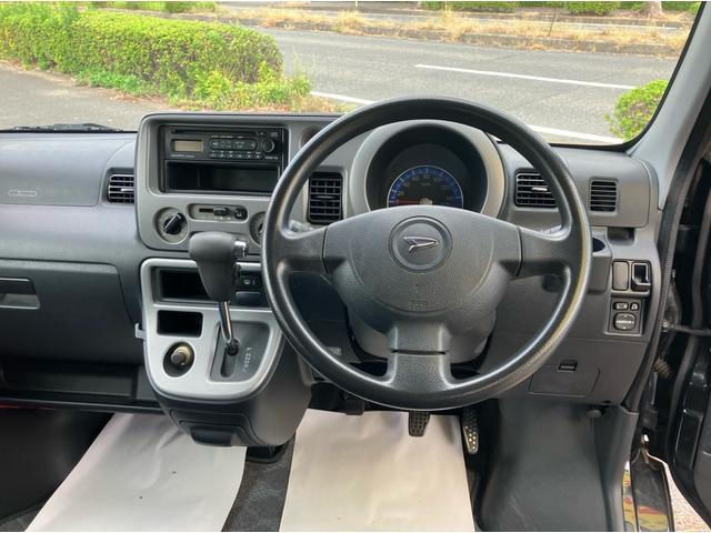 アトレーワゴン カスタムターボＲＳ　インパネオートマ　エアコン　パワステ　パワーウインド　両側スライドドア　ＡＢＳ　運転席助手席エアバック　ベンチシート（15枚目）