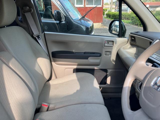 ライフ Ｇ　バックカメラ　キーレス　セキュリティー　ベンチシート　エアコン　パワステ　パワーウインド　ＡＢＳ　運転席助手席エアバック（11枚目）