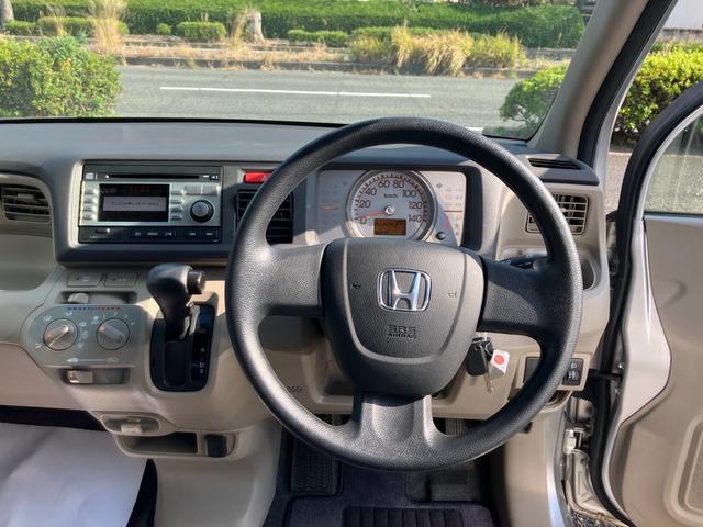 バックカメラ　キーレス　ベンチシート　エアコン　パワステ　パワーウインド　ＡＢＳ　運転席助手席エアバック