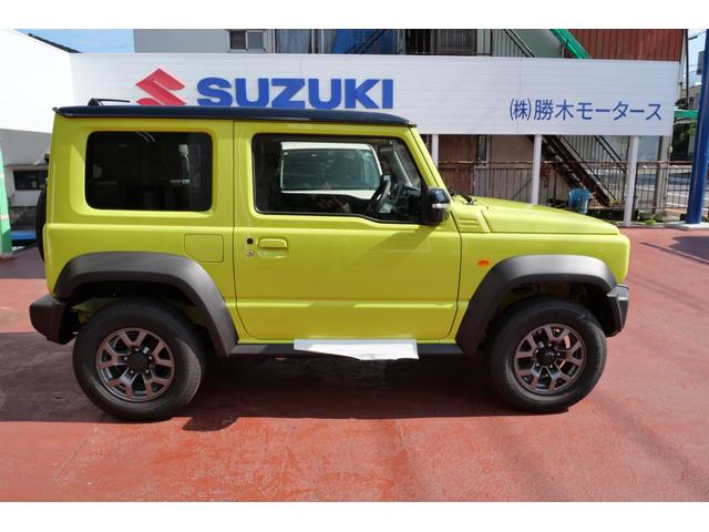 ジムニーシエラ ＪＣ　登録済み未使用車　スマートキー　プッシュスタート　電動格納ミラー　パーキングセンサー　オートエアコン　ブレーキサポート　シートヒーター（5枚目）