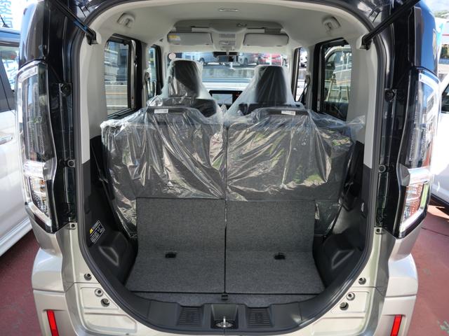 スペーシアカスタム ハイブリッドＸＳターボ　届け出済み未使用車　スマートキー　プッシュスタート　ナビ　全方位モニター　両側電動スライドドア　フルセグ　ブレーキサポート　シートヒーター　ステアリングヒーター　ヘッドアップディスプレイ（20枚目）