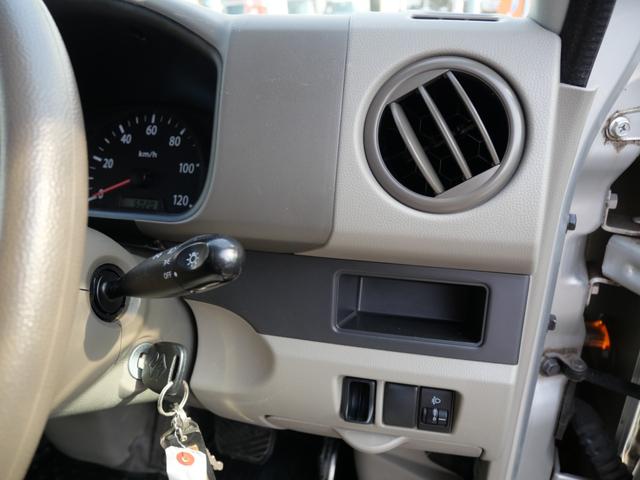 エブリイ ＰＣ　キーレスエントリー　エアコン　パワーステアリング　パワーウィンドウ　Ｗエアバッグ　ラジオ　ライトレベル調節　プライバシーガラス　セキュリティ（24枚目）