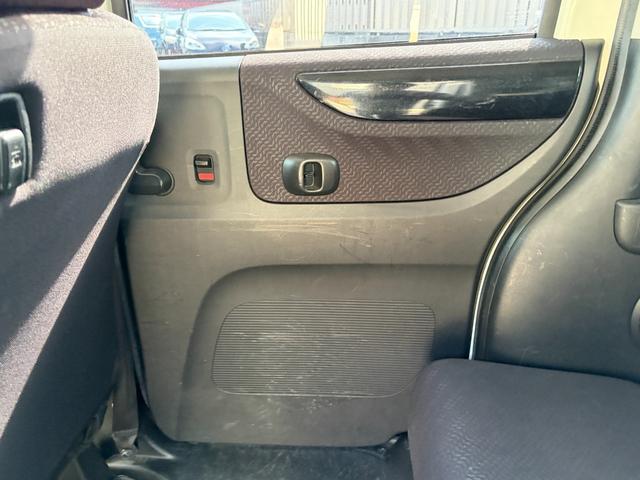 Ｎ－ＢＯＸカスタム Ｇ　ターボＳＳパッケージ　純正ナビ　フルセグ　バックモニター　両側電動スライドドア　ＥＴＣ　スマートキー　プッシュスタート　オートエアコン　トラクションコントロール（15枚目）