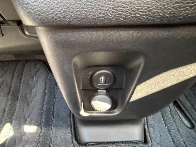 スペーシアカスタム ハイブリッドＸＳターボ　ナビ　フルセグ　全方位モニター　両側電動スライドドア　スマートキー　プッシュスタート　ドライブレコーダー　電動格納ミラー　シートヒーター（39枚目）