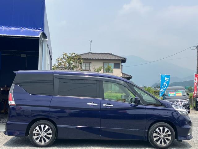 セレナ ハイウェイスター　純正９インチＳＤナビ　フルセグ　ブルートゥース　ＨＤＭＩ対応　純正１１インチ後席モニター　全方位カメラ　両側電動スライドドア　プロパイロット　ハンドルヒーター　パーキングアシスト（4枚目）