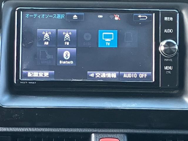 ノア ハイブリッドＳｉ　ダブルバイビー　トヨタセーフティセンス　純正ＳＤナビ　フルセグ　ブルートゥース　ＨＤＭＩ対応　バックカメラ　両側電動スライドドア　オートクルーズ　シートヒーター　オートハイビーム　レーンアラート　記録簿　ＥＴＣ（7枚目）