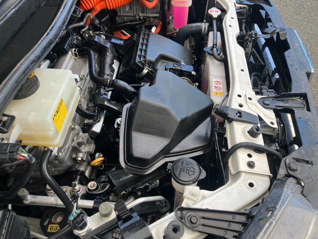 ノア ハイブリッドＳｉ　ダブルバイビー　トヨタセーフティセンス　純正ＳＤナビ　フルセグ　ブルートゥース　ＨＤＭＩ対応　バックカメラ　両側電動スライドドア　オートクルーズ　シートヒーター　オートハイビーム　レーンアラート　記録簿　ＥＴＣ（15枚目）