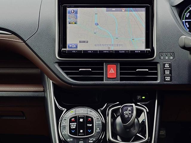 エスクァイア ハイブリッドGi ワンオーナー モデリスタエアロ 純正9インチSDナビ フルセグ ブルートゥース HDMI フロントカメラ バックカメラ 両側電動スライドドア オートクルーズ 合皮レザーシートヒーター 記録簿 禁煙車(24枚目)