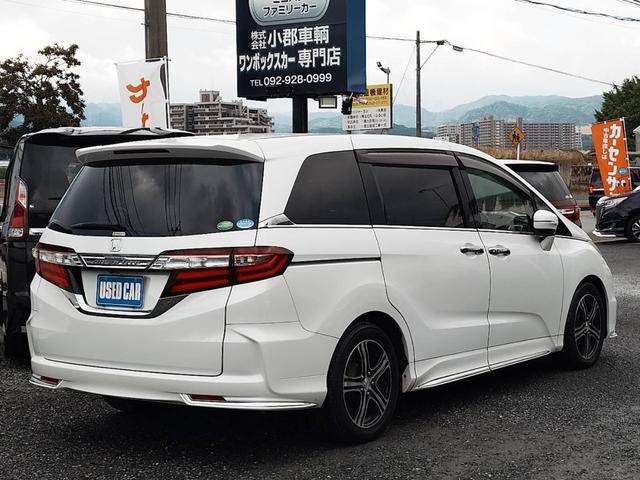 オデッセイ アブソルート・EXホンダセンシング 純正インターナビ フルセグ ブルートゥース 純正後席モニター バックカメラ 両側電動スライドドア レーダークルーズ レーンアラート レーンアシスト パドルシフト 運転席パワーシート 禁煙車 ETC(5枚目)
