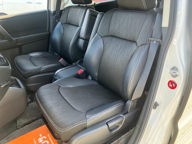 オデッセイ アブソルート・EXホンダセンシング 純正インターナビ フルセグ ブルートゥース 純正後席モニター バックカメラ 両側電動スライドドア レーダークルーズ レーンアラート レーンアシスト パドルシフト 運転席パワーシート 禁煙車 ETC(14枚目)