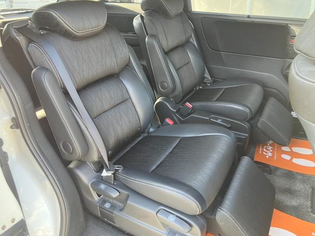 オデッセイ アブソルート・EXホンダセンシング 純正インターナビ フルセグ ブルートゥース 純正後席モニター バックカメラ 両側電動スライドドア レーダークルーズ レーンアラート レーンアシスト パドルシフト 運転席パワーシート 禁煙車 ETC(21枚目)