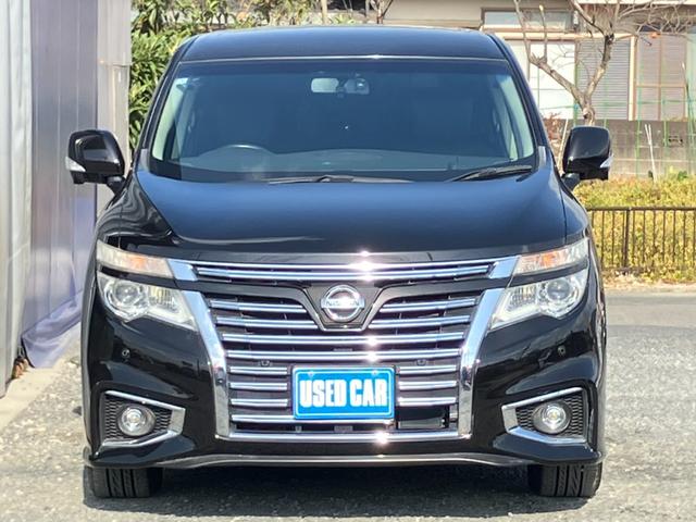 エルグランド ３５０ハイウェイスタープレミアム　純正メーカーナビ　フルセグ　ブルートゥース　ＤＶＤ再生　純正後席モニタ　全方位カメラ　両側電動スライドドア　電動リアゲート　黒本革電動シート　シートヒーター　レーダークルーズ　コーナーセンサー　ＥＴＣ（2枚目）