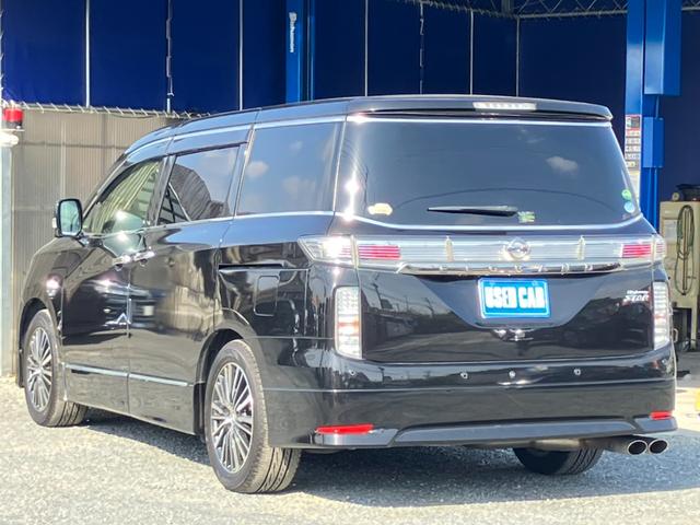 エルグランド ３５０ハイウェイスタープレミアム　純正メーカーナビ　フルセグ　ブルートゥース　ＤＶＤ再生　純正後席モニタ　全方位カメラ　両側電動スライドドア　電動リアゲート　黒本革電動シート　シートヒーター　レーダークルーズ　コーナーセンサー　ＥＴＣ（7枚目）