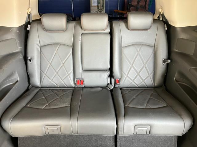 エルグランド ３５０ハイウェイスタープレミアム　純正メーカーナビ　フルセグ　ブルートゥース　ＤＶＤ再生　純正後席モニタ　全方位カメラ　両側電動スライドドア　電動リアゲート　黒本革電動シート　シートヒーター　レーダークルーズ　コーナーセンサー　ＥＴＣ（22枚目）