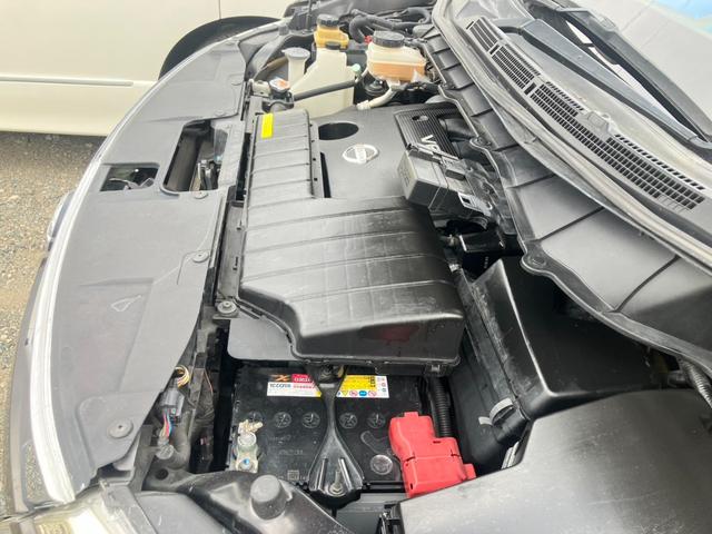 エルグランド ３５０ハイウェイスタープレミアム　純正メーカーナビ　フルセグ　ブルートゥース　ＤＶＤ再生　純正後席モニタ　全方位カメラ　両側電動スライドドア　電動リアゲート　黒本革電動シート　シートヒーター　レーダークルーズ　コーナーセンサー　ＥＴＣ（35枚目）