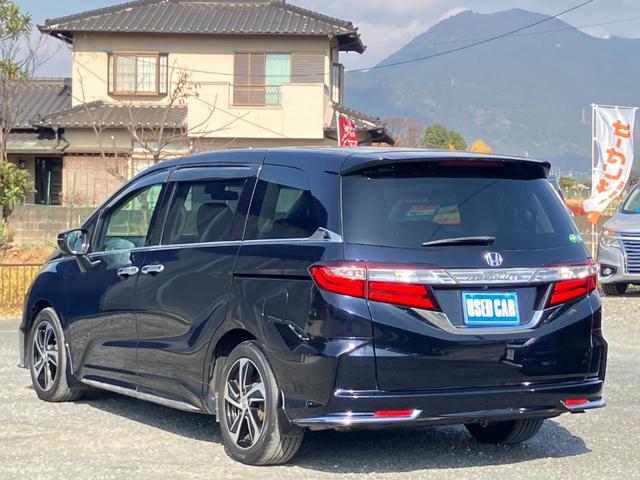 オデッセイ アブソルート 純正SDナビ フルセグ ブルートゥース DVD再生 純正後席モニタ バックカメラ 両側電動スライドドア レーダークルーズ レーンアラート レーンアシスト 禁煙車 衝突軽減 ハーフレザーシート ETC(7枚目)