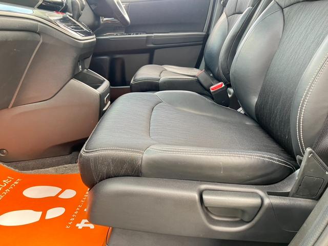 オデッセイ アブソルート 純正SDナビ フルセグ ブルートゥース DVD再生 純正後席モニタ バックカメラ 両側電動スライドドア レーダークルーズ レーンアラート レーンアシスト 禁煙車 衝突軽減 ハーフレザーシート ETC(12枚目)