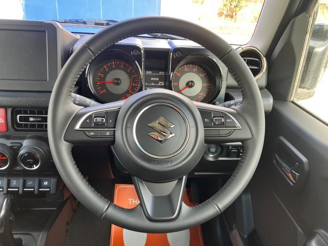 ジムニー ＸＣ　スズキセイフティサポート　禁煙車　ダウンヒルコントロール　オートクルーズ　シートヒーター　レーンアラート　オートハイビーム　ライトウォッシャー　コーナーセンサー　スペアキー有　新車保証書（17枚目）