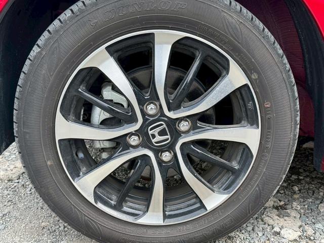 N-BOXカスタム コーディネートスタイル 両側Pドア 衝突被害軽減ブレーキ ハーフレザーシート シートヒーター バックカメラ シーケンシャルウインカー 電動パーキングブレーキ オートブレーキホールド LEDヘッドライト 禁煙車 記録簿(16枚目)