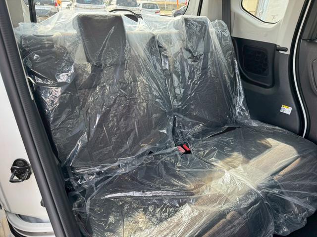 スペーシアカスタム ハイブリッドＸＳ　デュアルセンサーブレーキサポートＩＩ　両側Ｐドア　レーダークルーズ　レーンアシスト　レーンアラート　ハンドルヒーター　ヘッドアップディスプレイ　コーナーセンサー　フォグＬＥＤ　禁煙車　新車保証書（11枚目）