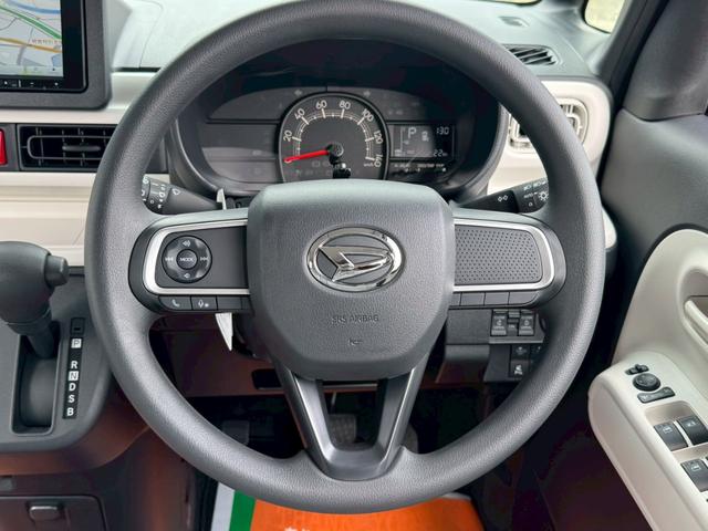 ムーヴキャンバス ストライプスＸ　両側Ｐドア　衝突被害軽減ブレーキ　メモリーナビ　フルセグ　Ｂｌｕｅｔｏｏｔｈ　ＨＤＭＩ接続　ＤＶＤ再生　ステリモ　バックカメラ　ドラレコ　アイドリングストップ　スマートキー　プッシュスタート　禁煙車（7枚目）