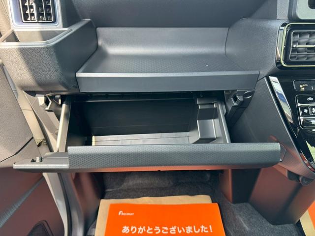 タント カスタムＸ　両側Ｐドア　衝突被害軽減ブレーキ　ハーフレザーシート　シートヒーター　バックカメラ　電動パーキングブレーキ　オートブレーキホールド　スマートキー　プッシュスタート　ＬＥＤライト・フォグ　禁煙車　記録簿（9枚目）