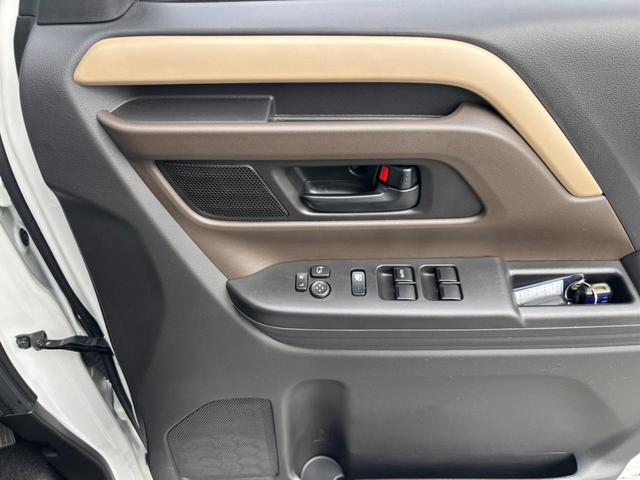 ハイブリッドＧ　メモリーナビ　衝突軽減装置　フルセグ　Ｂｌｕｅｔｏｏｔｈ　ＬＥＤライト　フロアマット　オートハイビーム　両側スライド　レーン逸脱警報　コーナーセンサ　スマートキー２本　アイドリングストップ　新車保証書（画像66）