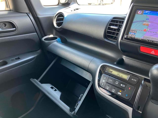 Ｎ－ＢＯＸ Ｇ　ＳＳパッケージ　ＥＴＣ　両側電動スライドドア　ナビ　ＴＶ　スマートキー　アイドリングストップ　電動格納ミラー　ＣＶＴ　盗難防止システム　ＡＢＳ　ＥＳＣ　ＣＤ　ＤＶＤ再生　ＵＳＢ　ミュージックプレイヤー接続可（34枚目）