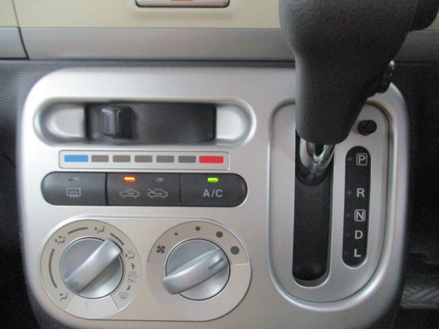 アルトラパン Ｘ　走行距離６２，３００Ｋｍ　インパネオートマ車　ベンチシート　スマートキー　セキュリティアラーム　純正アルミホイール　ＣＤオーディオ（16枚目）