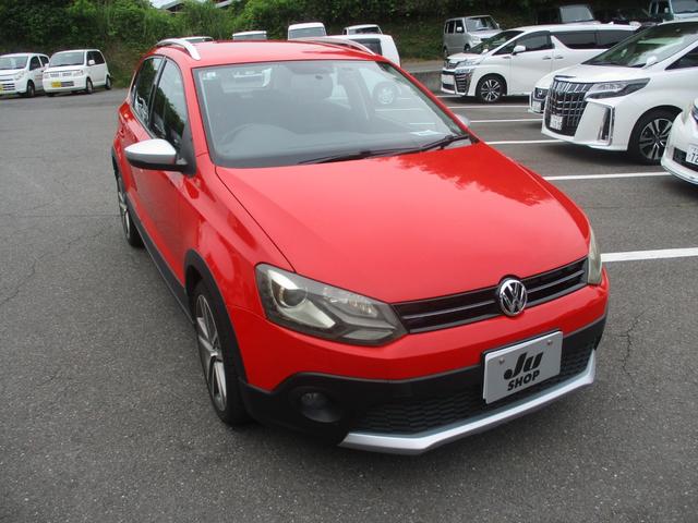 ポロ クロスポロ　クロスポロ（５名）　禁煙車　前後ドライブレコーダー　社外７インチナビ　フルセグＴＶ　バックカメラ（3枚目）