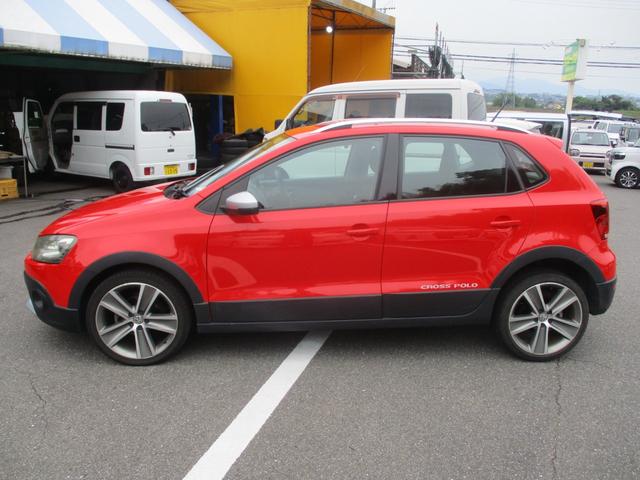 ポロ クロスポロ　クロスポロ（５名）　禁煙車　前後ドライブレコーダー　社外７インチナビ　フルセグＴＶ　バックカメラ（23枚目）