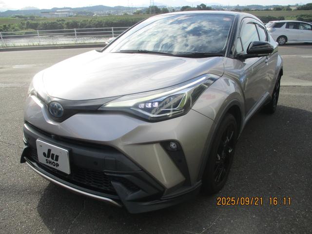 Ｃ－ＨＲ Ｇ　モード　ネロ　セーフティプラス　法人ワンオーナー車　イエローキャリパー　ＥＴＣ　ドライブレコーダー　全方位カメラ　オートハイビーム　レーダー探知機　ステアリングリモコン（5枚目）