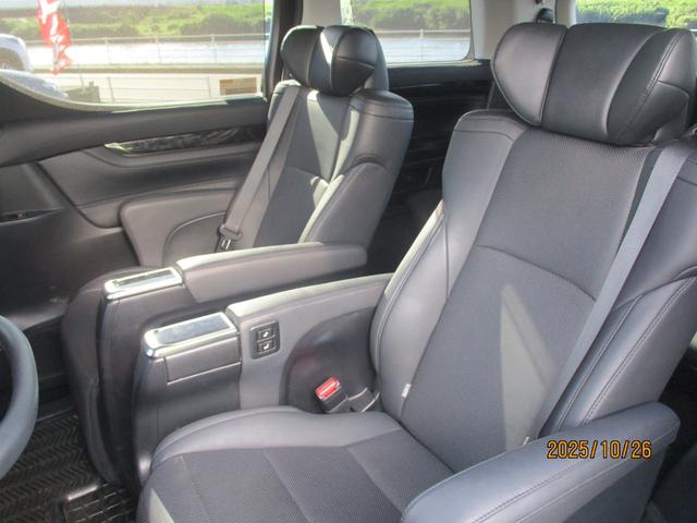 ヴェルファイア ３．５Ｚ　Ｇ　ワンオーナー車　モデリスタエアロ　サンルーフ　電動リアゲート　フリップダウンモニター　ＤＶＤ　ＨＤＭＩ　ＡＣ１００Ｖ　デジタルインナーミラー　フルセグＴＶ　ＴＶキャンセラー　ドライブレコーダー（15枚目）