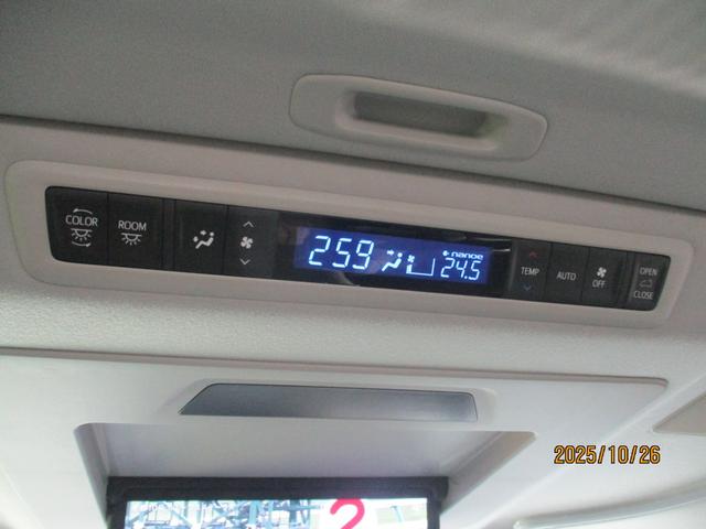 ヴェルファイア ３．５Ｚ　Ｇ　ワンオーナー車　モデリスタエアロ　サンルーフ　電動リアゲート　フリップダウンモニター　ＤＶＤ　ＨＤＭＩ　ＡＣ１００Ｖ　デジタルインナーミラー　フルセグＴＶ　ＴＶキャンセラー　ドライブレコーダー（19枚目）