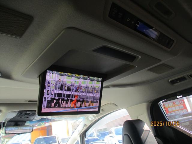 ヴェルファイア ３．５Ｚ　Ｇ　ワンオーナー車　モデリスタエアロ　サンルーフ　電動リアゲート　フリップダウンモニター　ＤＶＤ　ＨＤＭＩ　ＡＣ１００Ｖ　デジタルインナーミラー　フルセグＴＶ　ＴＶキャンセラー　ドライブレコーダー（20枚目）