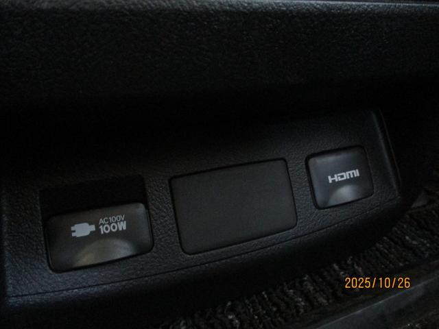 ヴェルファイア ３．５Ｚ　Ｇ　ワンオーナー車　モデリスタエアロ　サンルーフ　電動リアゲート　フリップダウンモニター　ＤＶＤ　ＨＤＭＩ　ＡＣ１００Ｖ　デジタルインナーミラー　フルセグＴＶ　ＴＶキャンセラー　ドライブレコーダー（21枚目）