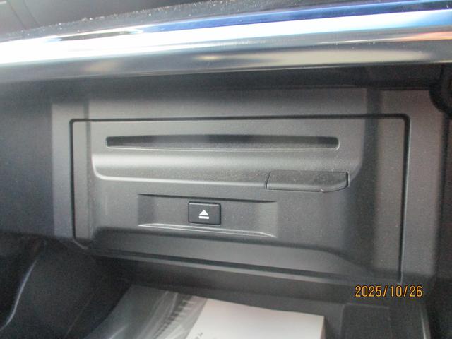 ヴェルファイア ３．５Ｚ　Ｇ　ワンオーナー車　モデリスタエアロ　サンルーフ　電動リアゲート　フリップダウンモニター　ＤＶＤ　ＨＤＭＩ　ＡＣ１００Ｖ　デジタルインナーミラー　フルセグＴＶ　ＴＶキャンセラー　ドライブレコーダー（36枚目）