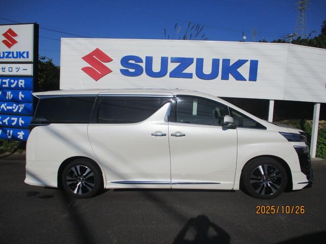 ヴェルファイア ３．５Ｚ　Ｇ　ワンオーナー車　モデリスタエアロ　サンルーフ　電動リアゲート　フリップダウンモニター　ＤＶＤ　ＨＤＭＩ　ＡＣ１００Ｖ　デジタルインナーミラー　フルセグＴＶ　ＴＶキャンセラー　ドライブレコーダー（42枚目）