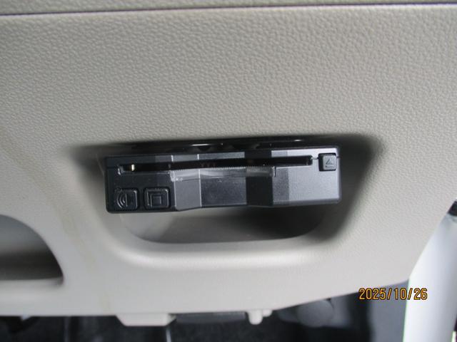 キャスト スタイルＸ　ＳＡＩＩ　安全装備　プッシュスタート　ＥＴＣ　社外ナビ　オートライト　スペアキー（14枚目）