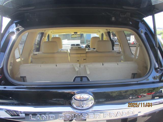 ランドクルーザープラド TX Lパッケージ 禁煙車 ベージュシート 7人乗り パワーシート スペアキー 純正7インチナビ プッシュスタート 電格ミラー ETC(12枚目)