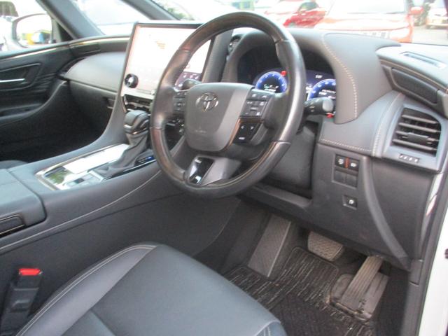 アルファード Z ワンオーナー車 禁煙車 パワーバックドア フリップダウンモニター 両側パワースライドドア パワーシート 置くだけ充電 ETC2.0 デジタルインナーミラー 全方位カメラ フルセグTV(13枚目)